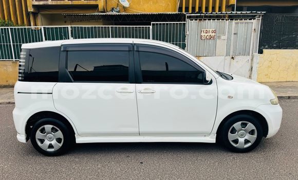 Nunua Ilio tumika Toyota Sienta Nyeupe Gari ndani ya Maputo nchini Maputo Nunua Ilio tumika Toyota Sienta Nyeupe Gari ndani ya Maputo nchini Maputo
