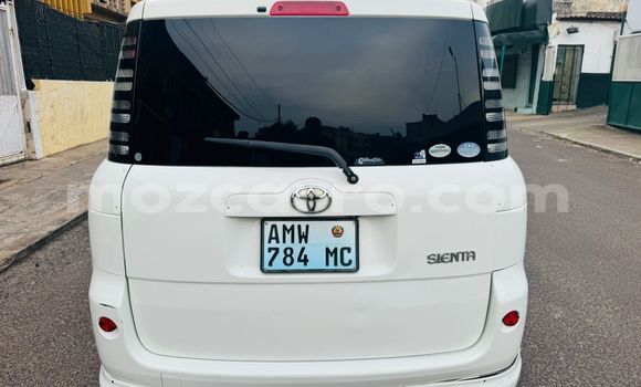 Nunua Ilio tumika Toyota Sienta Nyeupe Gari ndani ya Maputo nchini Maputo Nunua Ilio tumika Toyota Sienta Nyeupe Gari ndani ya Maputo nchini Maputo