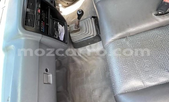 Tenga Tsaru Nissan Hardbody Girinhi Mota in Maputo in Maputo Tenga Tsaru Nissan Hardbody Girinhi Mota in Maputo in Maputo