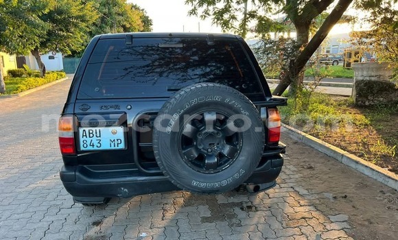 Nunua Ilio tumika Nissan Terrano Nyeusi Gari ndani ya Maputo nchini Maputo Nunua Ilio tumika Nissan Terrano Nyeusi Gari ndani ya Maputo nchini Maputo