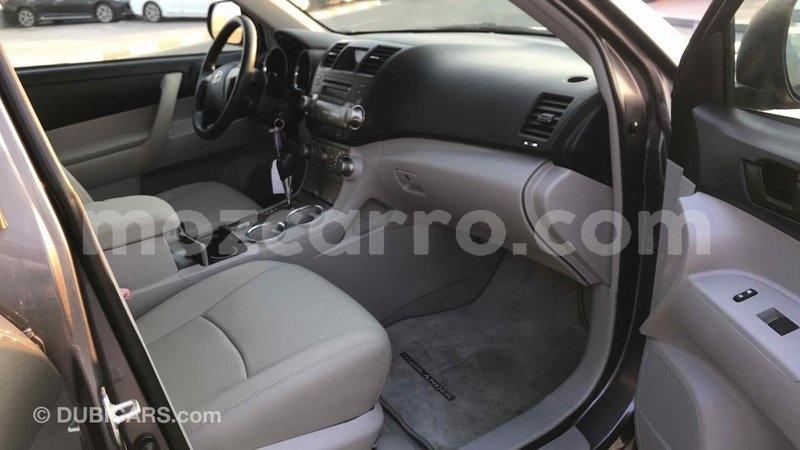 Big with watermark toyota highlander cabo delgado import dubai 5666