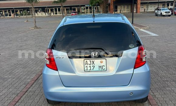 Nunua Ilio tumika Honda Fit Bluu Gari ndani ya Maputo nchini Maputo Nunua Ilio tumika Honda Fit Bluu Gari ndani ya Maputo nchini Maputo