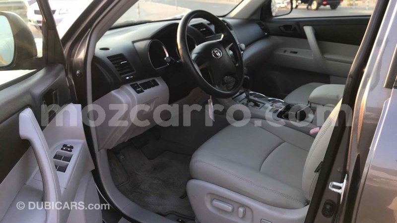 Big with watermark toyota highlander cabo delgado import dubai 5666