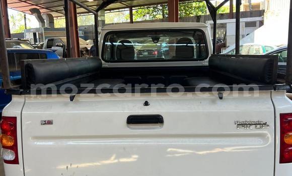 Nunua Ilio tumika Mahindra Scorpio Nyeupe Gari ndani ya Maputo nchini Maputo Nunua Ilio tumika Mahindra Scorpio Nyeupe Gari ndani ya Maputo nchini Maputo