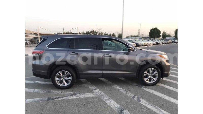 Big with watermark toyota highlander cabo delgado import dubai 5668