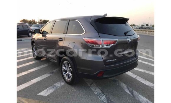 Comprar Importar Toyota Highlander De outros Carro em Import - Dubai em Cabo Delgado Comprar Importar Toyota Highlander De outros Carro em Import - Dubai em Cabo Delgado