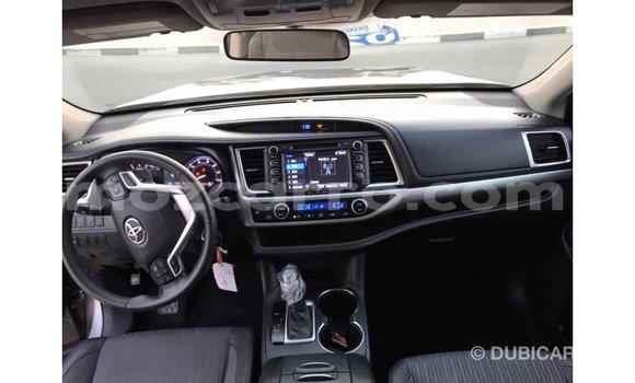 Comprar Importar Toyota Highlander De outros Carro em Import - Dubai em Cabo Delgado Comprar Importar Toyota Highlander De outros Carro em Import - Dubai em Cabo Delgado