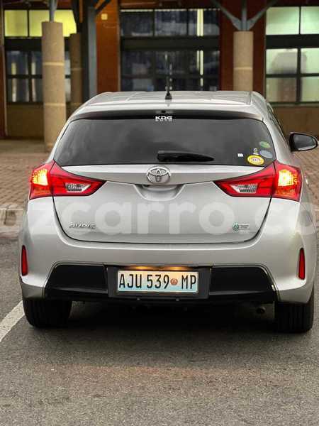 Big with watermark toyota auris maputo maputo 33453