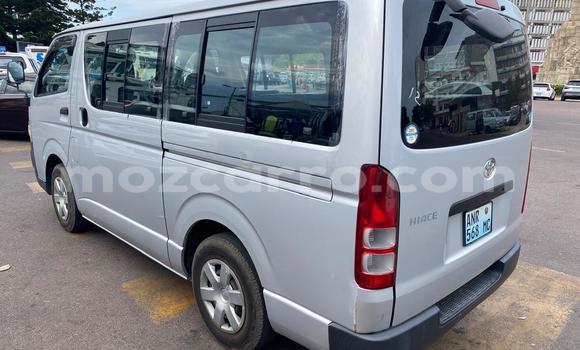 Buy New Toyota Hiace Silver Car in Maputo in Maputo Buy New Toyota Hiace Silver Car in Maputo in Maputo