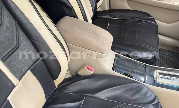 Nunua Ilio tumika Toyota Allion Nyeupe Gari ndani ya Maputo nchini Maputo Nunua Ilio tumika Toyota Allion Nyeupe Gari ndani ya Maputo nchini Maputo