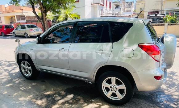 Tenga Tsaru Toyota RAV4 Sirivha Mota in Maputo in Maputo Tenga Tsaru Toyota RAV4 Sirivha Mota in Maputo in Maputo
