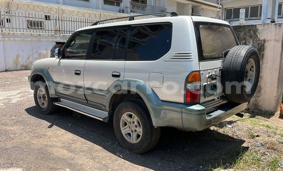 Comprar Usado Toyota Land Cruiser Prado Preto Carro em Maputo em Maputo Comprar Usado Toyota Land Cruiser Prado Preto Carro em Maputo em Maputo