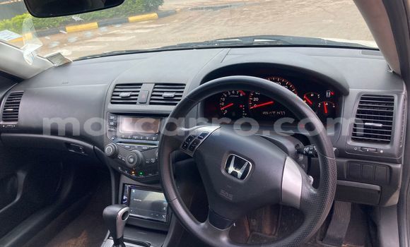 Nunua Ilio tumika Honda Accord Nyeupe Gari ndani ya Maputo nchini Maputo Nunua Ilio tumika Honda Accord Nyeupe Gari ndani ya Maputo nchini Maputo