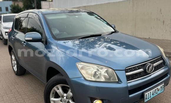 Comprar Usado Toyota RAV4 Azul Carro em Maputo em Maputo