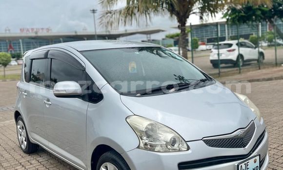 Buy Used Toyota Ractis Silver Car in Maputo in Maputo
