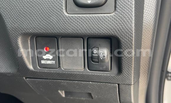 Buy Used Toyota Ractis Silver Car in Maputo in Maputo Buy Used Toyota Ractis Silver Car in Maputo in Maputo