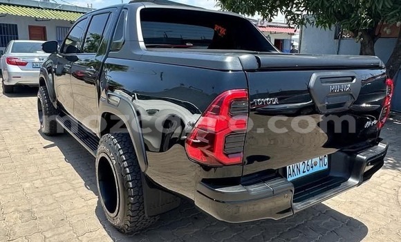 Buy Used Toyota Hilux Black Car in Maputo in Maputo Buy Used Toyota Hilux Black Car in Maputo in Maputo