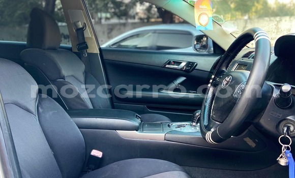 Nunua Ilio tumika Toyota Mark X Fedha Gari ndani ya Maputo nchini Maputo Nunua Ilio tumika Toyota Mark X Fedha Gari ndani ya Maputo nchini Maputo