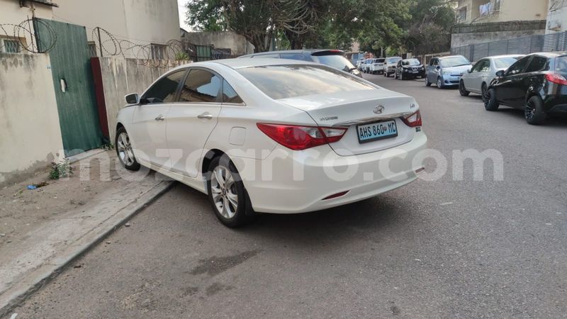 Big with watermark hyundai i40 maputo maputo 33533