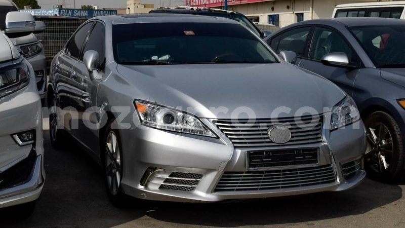 Big with watermark lexus es cabo delgado import dubai 5676