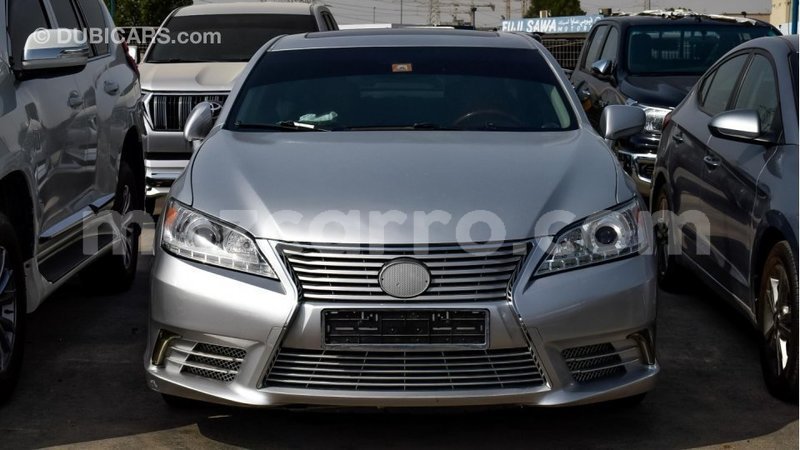 Big with watermark lexus es cabo delgado import dubai 5676