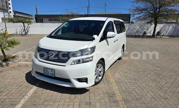 Tenga Tsaru Toyota Vellfire Chena Mota in Maputo in Maputo Tenga Tsaru Toyota Vellfire Chena Mota in Maputo in Maputo