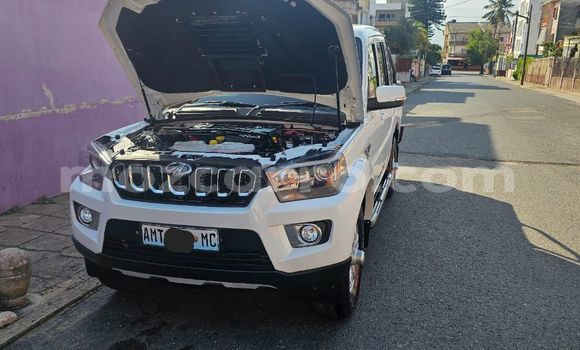 Comprar Usado Mahindra Marshal Branco Carro em Maputo em Maputo