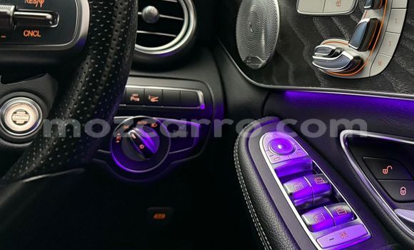 Comprar Novo Mercedes-Benz C-Classe Vermelho Carro em Maputo em Maputo Comprar Novo Mercedes-Benz C-Classe Vermelho Carro em Maputo em Maputo