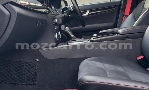 Tenga Itsva Mercedes-Benz C250 coupe Nhema Mota in Maputo in Maputo Tenga Itsva Mercedes-Benz C250 coupe Nhema Mota in Maputo in Maputo