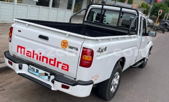 Buy Used Mahindra Scorpio White Car in Maputo in Maputo Buy Used Mahindra Scorpio White Car in Maputo in Maputo