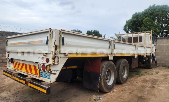 Buy Used Nissan UD White Truck in Xai-Xai in Gaza Buy Used Nissan UD White Truck in Xai-Xai in Gaza