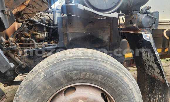 Buy Used Nissan UD White Truck in Xai-Xai in Gaza Buy Used Nissan UD White Truck in Xai-Xai in Gaza