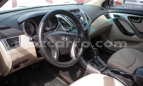 Comprar Importar Hyundai Elantra Vermelho Carro em Import - Dubai em Cabo Delgado Comprar Importar Hyundai Elantra Vermelho Carro em Import - Dubai em Cabo Delgado