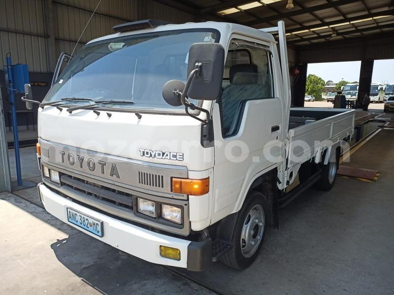 Big with watermark toyota hiace maputo maputo 33564