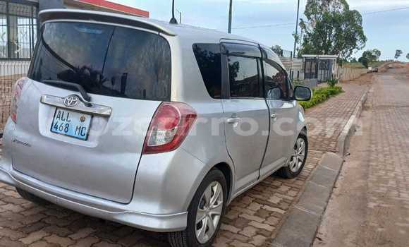 Comprar Usado Toyota Ractis Prata Carro em Maputo em Maputo Comprar Usado Toyota Ractis Prata Carro em Maputo em Maputo