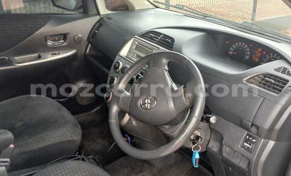 Comprar Usado Toyota Ractis Prata Carro em Maputo em Maputo Comprar Usado Toyota Ractis Prata Carro em Maputo em Maputo