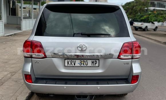 Comprar Usado Toyota Land Cruiser Prata Carro em Maputo em Maputo Comprar Usado Toyota Land Cruiser Prata Carro em Maputo em Maputo