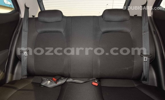 Comprar Importar Hyundai i10 De outros Carro em Import - Dubai em Cabo Delgado Comprar Importar Hyundai i10 De outros Carro em Import - Dubai em Cabo Delgado