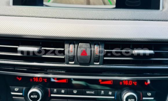 Nunua Ilio tumika BMW X5 M Nyeupe Gari ndani ya Maputo nchini Maputo Nunua Ilio tumika BMW X5 M Nyeupe Gari ndani ya Maputo nchini Maputo