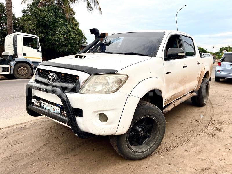 Big with watermark toyota hilux maputo maputo 33600