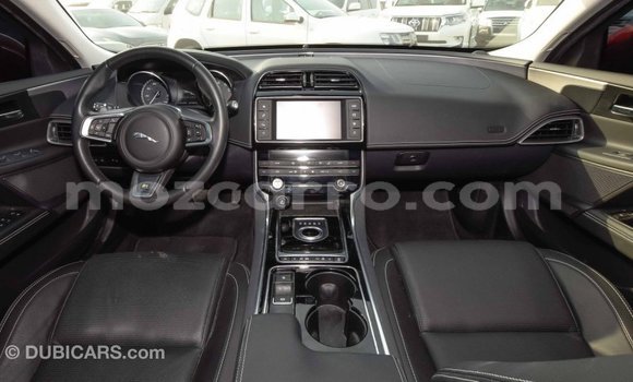 Comprar Importar Jaguar XE Vermelho Carro em Import - Dubai em Cabo Delgado Comprar Importar Jaguar XE Vermelho Carro em Import - Dubai em Cabo Delgado