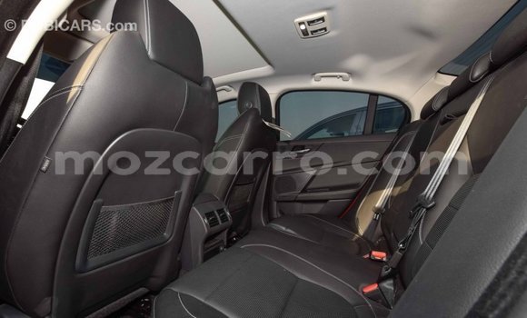 Comprar Importar Jaguar XE Vermelho Carro em Import - Dubai em Cabo Delgado Comprar Importar Jaguar XE Vermelho Carro em Import - Dubai em Cabo Delgado
