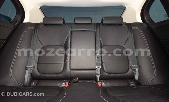 Comprar Importar Jaguar XE Vermelho Carro em Import - Dubai em Cabo Delgado Comprar Importar Jaguar XE Vermelho Carro em Import - Dubai em Cabo Delgado