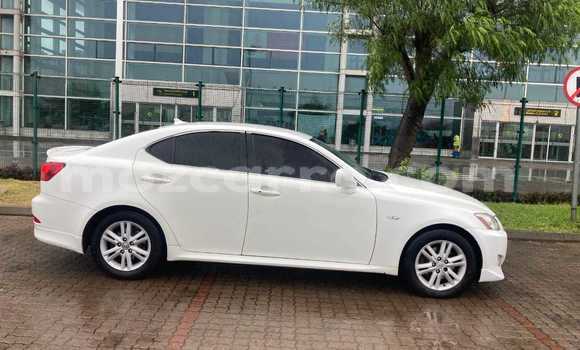 Comprar Usado Lexus IS Branco Carro em Maputo em Maputo