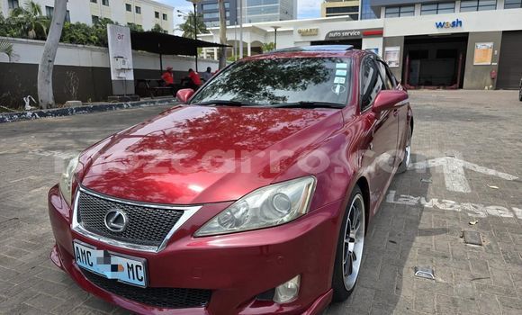 Comprar Usado Lexus IS Vermelho Carro em Maputo em Maputo Comprar Usado Lexus IS Vermelho Carro em Maputo em Maputo