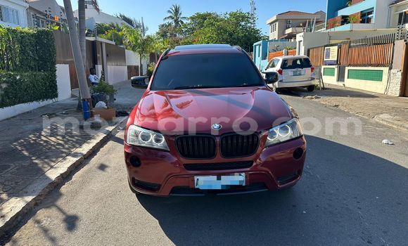 Tenga Tsaru BMW X3 Tsvuku Mota in Maputo in Maputo Tenga Tsaru BMW X3 Tsvuku Mota in Maputo in Maputo