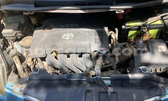 Comprar Usado Toyota Ractis Azul Carro em Maputo em Maputo Comprar Usado Toyota Ractis Azul Carro em Maputo em Maputo