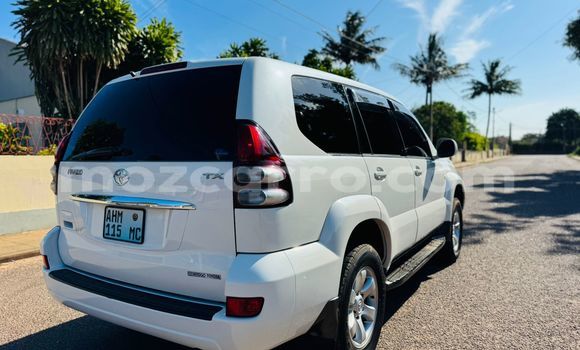 Buy Used Toyota Land Cruiser Prado White Car in Maputo in Maputo Buy Used Toyota Land Cruiser Prado White Car in Maputo in Maputo