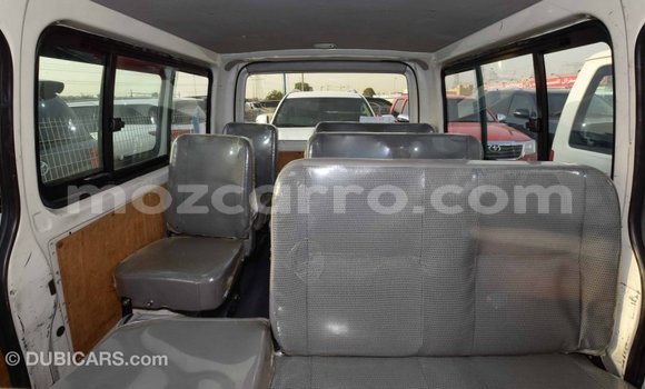 Comprar Importar Toyota Hiace Branco Carro em Import - Dubai em Cabo Delgado Comprar Importar Toyota Hiace Branco Carro em Import - Dubai em Cabo Delgado