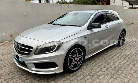 Comprar Usado Mercedes‒Benz A-klasse AMG Prata Carro em Maputo em Maputo